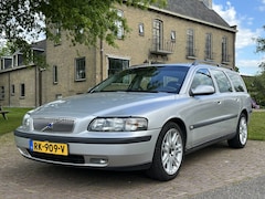Volvo V70 - 2.4 Comfort Line 140 PK * INCL GARANTIE * inruil mogelijk