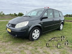 Renault Grand Scénic - 2.0-16V Dynamique Comfort 7 PERSOONS AIRCO