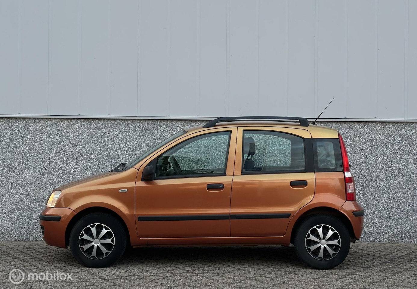 Fiat Panda - 1.2 Edizione Cool/ Airco /Unieke Kleur/ CarPlay - AutoWereld.nl
