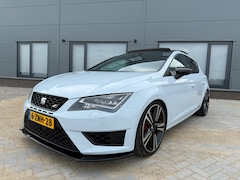 Seat Leon - 2.0 TSI Cupra / Automaat / Pano /Leer/ NAP / 19Inch / Maxton