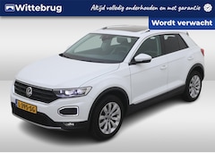 Volkswagen T-Roc - 1.5 TSI Sport Executive Advance DSG Automaat Camera / Navigatie / Panoramadak / Parkeersen