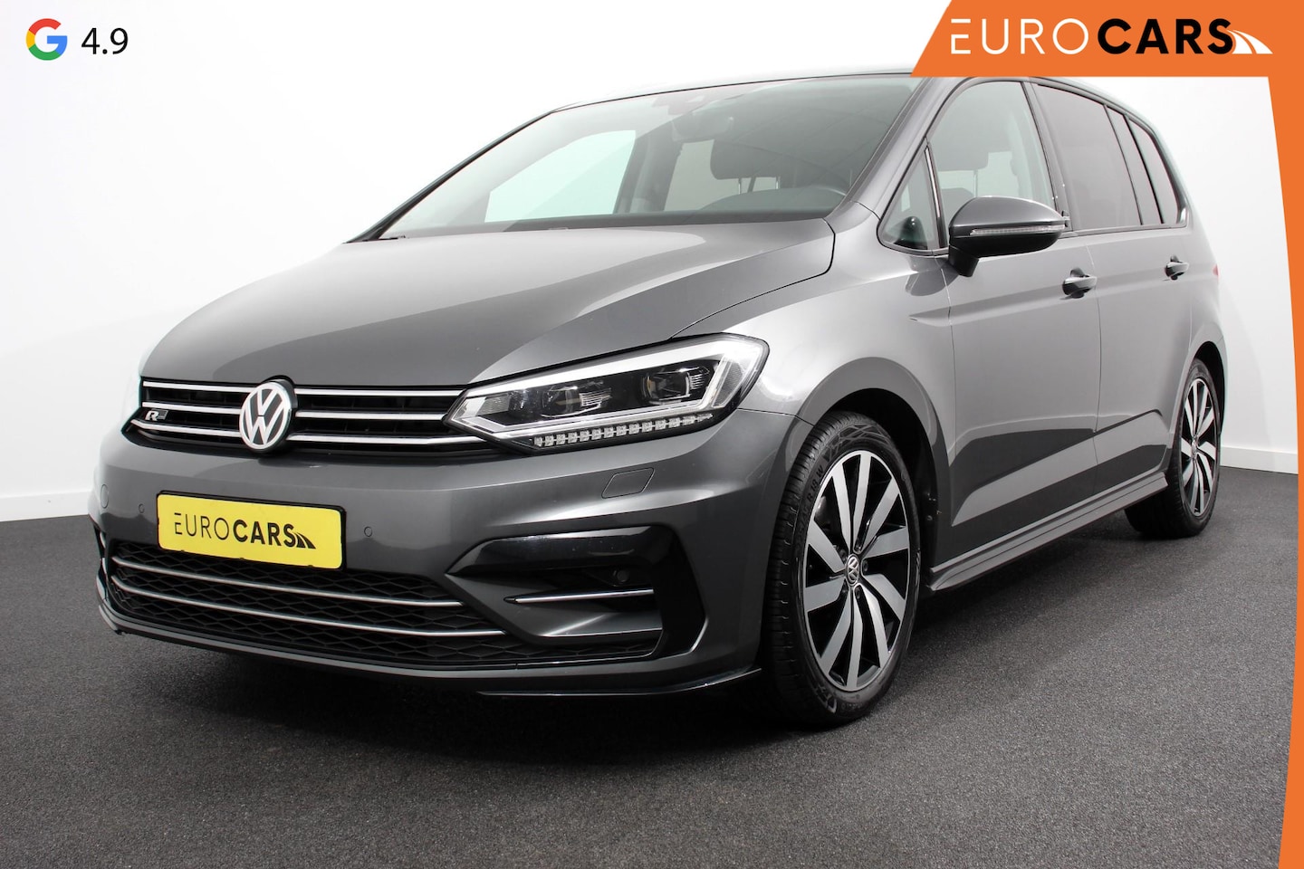Volkswagen Touran - 1.4 TSI 150 pk DSG R-Line 7 Persoons Navigatie Apple Carplay/Android Auto Camera Parkeerse - AutoWereld.nl