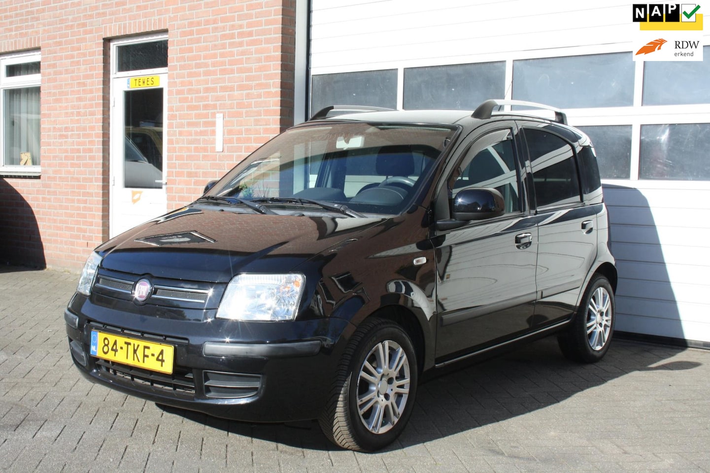 Fiat Panda - 1.2 Edizione Cool. Garantie, airco, trekhaak, nieuwe distributie, licht metalen velgen. - AutoWereld.nl