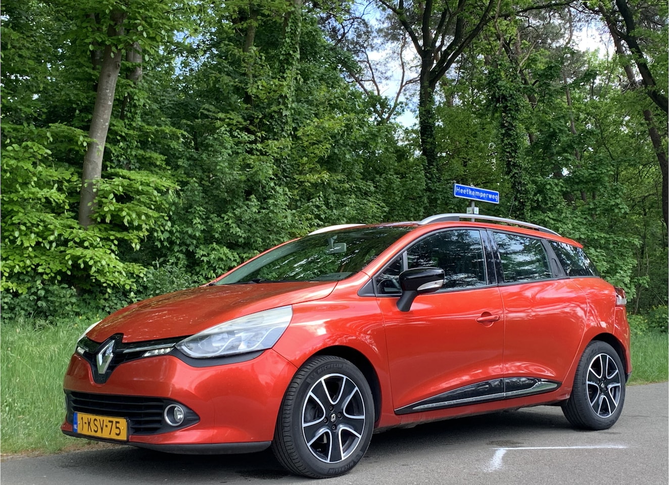 Renault Clio - 1.5 dCi Dynamique 1.5 dCi Dynamique, Navigatie, Cruise control, Keyless, Bluetooth, Airco, Origineel NL. - AutoWereld.nl