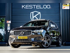 Volvo XC60 - 2.0 T8 Twin Engine AWD 3xR-Design PANO/ACC/ZWARTLEDER/ONYX BLACK/CARPLAY/KEYLESS/SENSUS NA