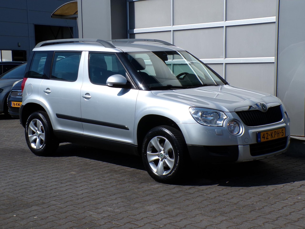 Skoda Yeti - 1.2 TSI Ambition Clima/Cruise/Trekhaak!! - AutoWereld.nl
