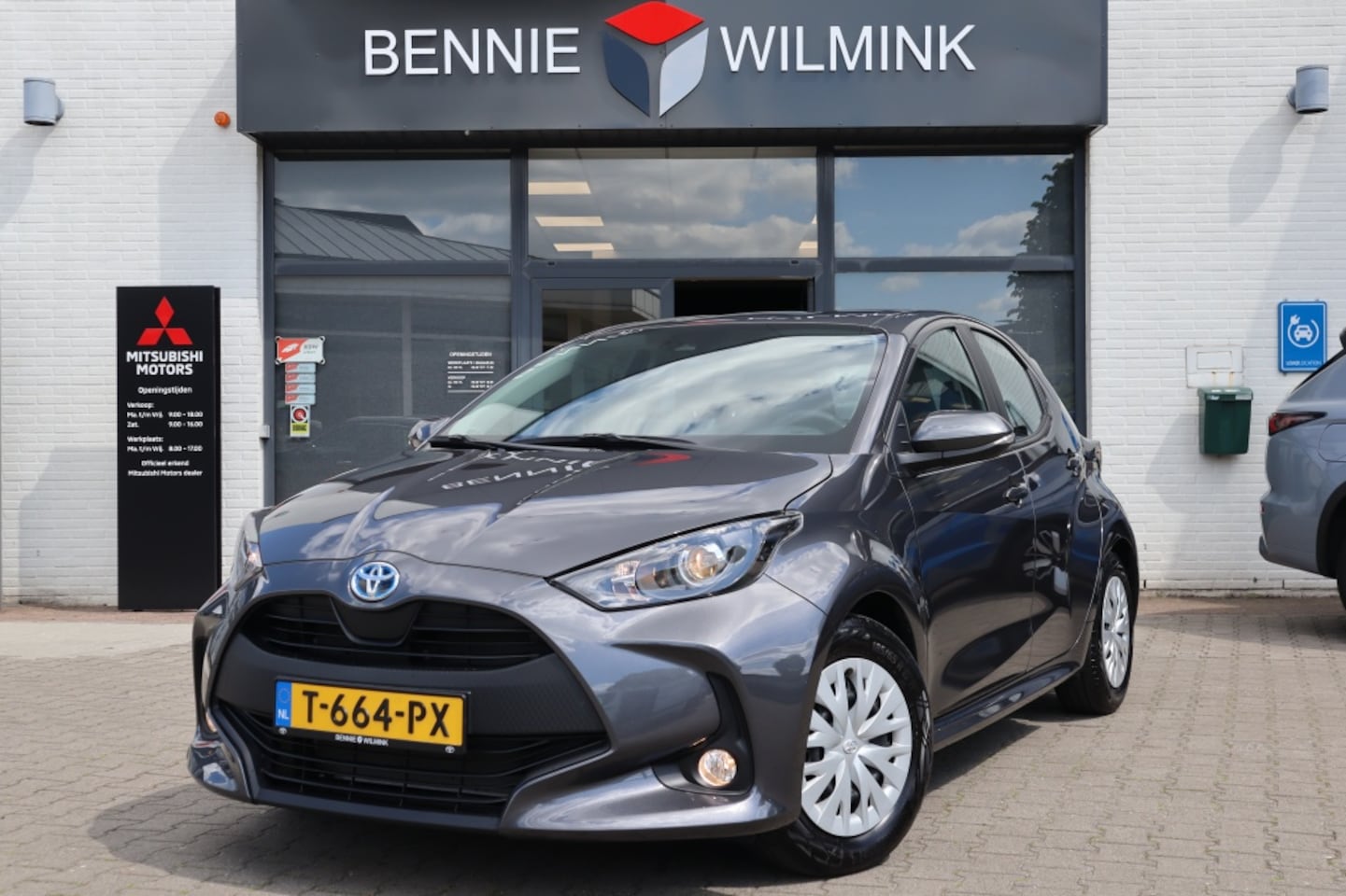 Toyota Yaris - 1.5 Hybrid Active Stoelverwarming/AdaptiveCruise/Slechts 6.624 k - AutoWereld.nl