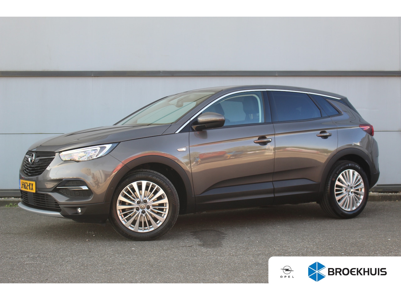 Opel Grandland X - 1.2 Turbo Innovation | Trekhaak | Camera | PDC V+A | Cruise | Dodehoek | Climate | LED | | - AutoWereld.nl