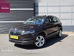 Skoda Karoq - 1.5 TSI ACT Business Edition Plus Trekhaak Camera Panorama dak