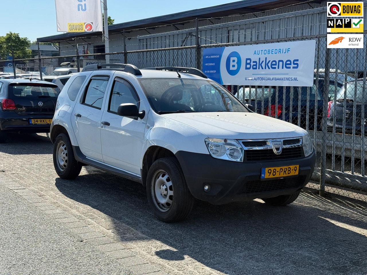 Dacia Duster - 1.6 Ambiance 2wd | Motorschade - AutoWereld.nl