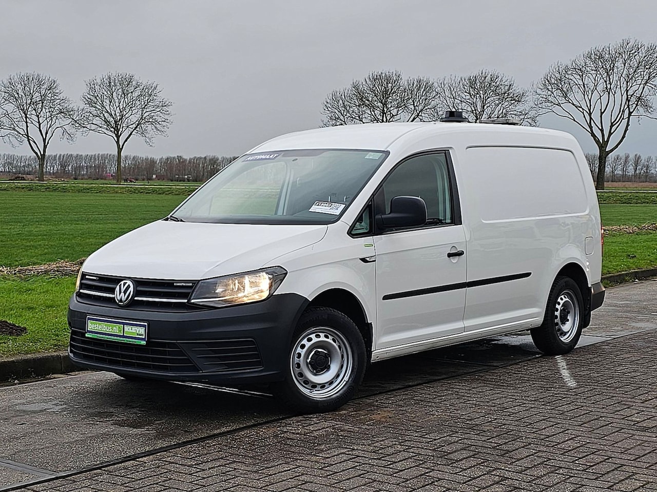 Volkswagen Caddy - 2.0 TDI Automaat 102Pk Euro6 Trekhaak Stoelverwarming CruiseControl! - AutoWereld.nl