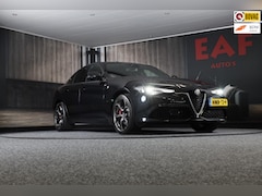 Alfa Romeo Giulia - 2.0 T GME AWD Ti 280 Pk / FACELIFT / Aut / Navi / Camera / Memory / Acc / Lane Assist / Le