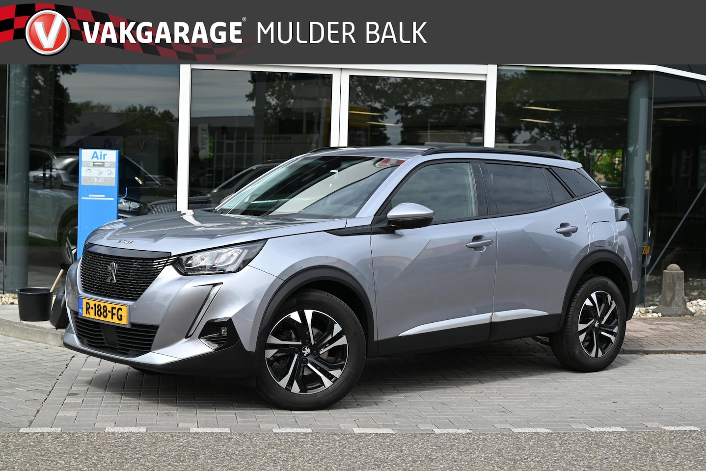 Peugeot 2008 - 1.2 PureTech Allure 1.2 PureTech Allure - AutoWereld.nl