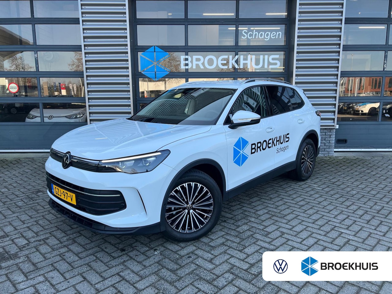 Volkswagen Tiguan - 1.5 eTSI 150 pk Life Edition 7-DSG |Trekhaak | 18 Inch LMV | Comfortpakket | - AutoWereld.nl