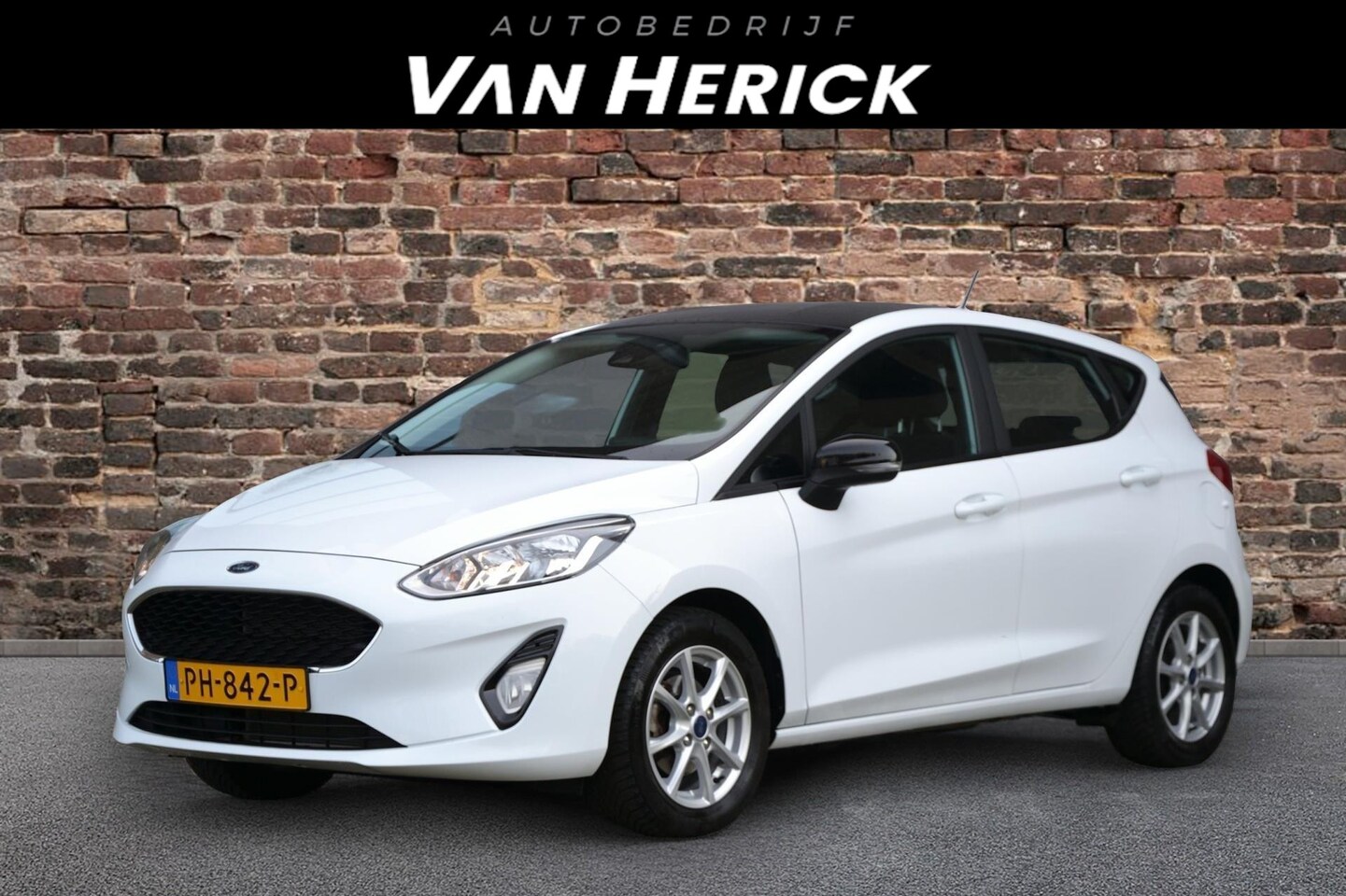 Ford Fiesta - 1.1 86PK 5-Deurs | Clima | Navi | LM velgen - AutoWereld.nl