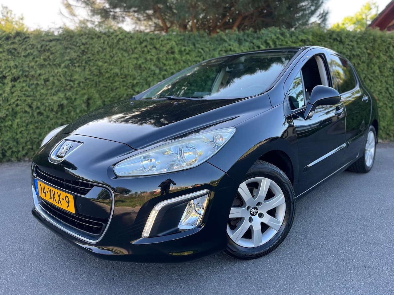 Peugeot 308 - 1.6 VTi Active Led Navi LM16" Nederlandse auto - AutoWereld.nl