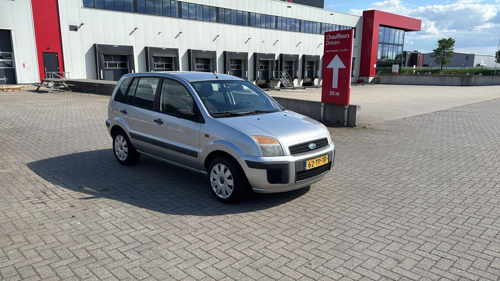 Ford Fusion - 1.4-16V Champion 121.000 Dkm Nap Airco 5Deurs Nw apk 2006 Zilver - AutoWereld.nl