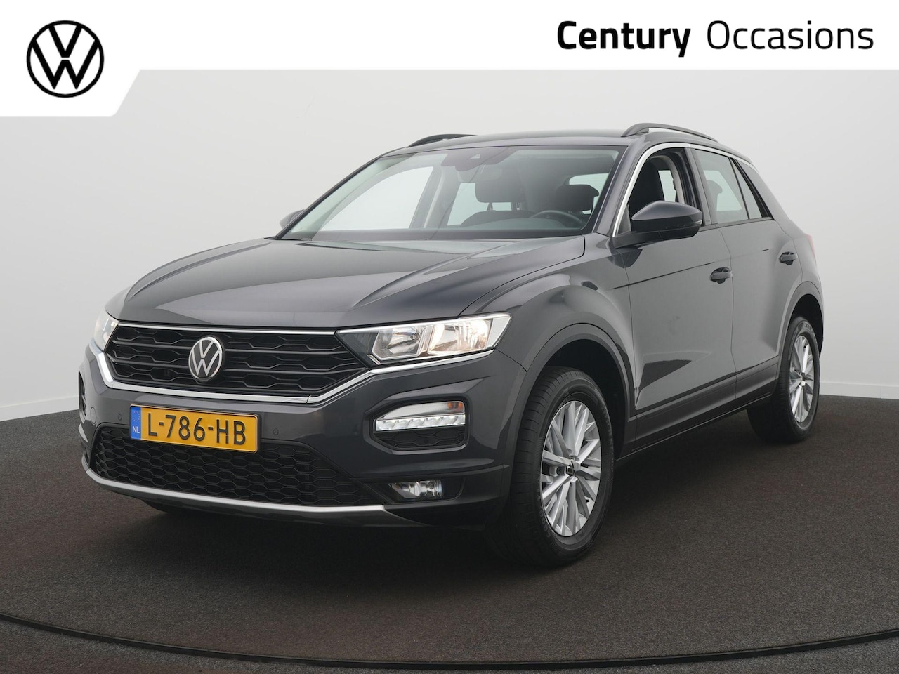 Volkswagen T-Roc - 1.5 TSI Style Navigatie - Trekhaak -Cruise - Clima - AutoWereld.nl