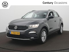 Volkswagen T-Roc - 1.5 TSI Style Navigatie - Trekhaak -Cruise - Clima