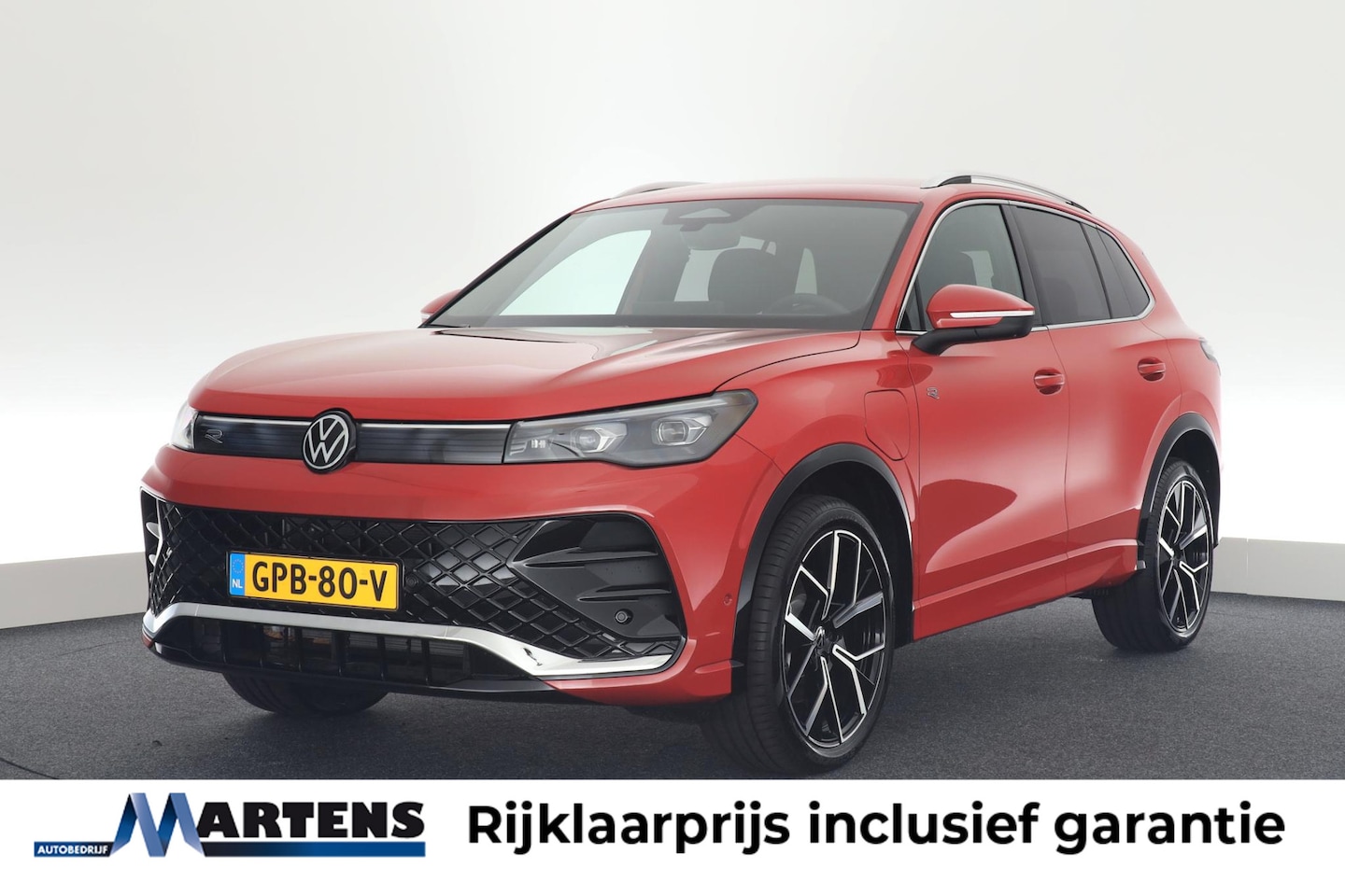 Volkswagen Tiguan - 1.5 204pk eHybrid R-Line Business Trekhaak 360Camera Leder Memory harman/kardon Head-Up Na - AutoWereld.nl