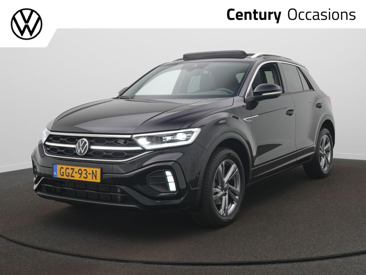 Volkswagen T-Roc - 1.5 TSI R-Line Panoramadak - Trekhaak - R-Line - Clima - AutoWereld.nl