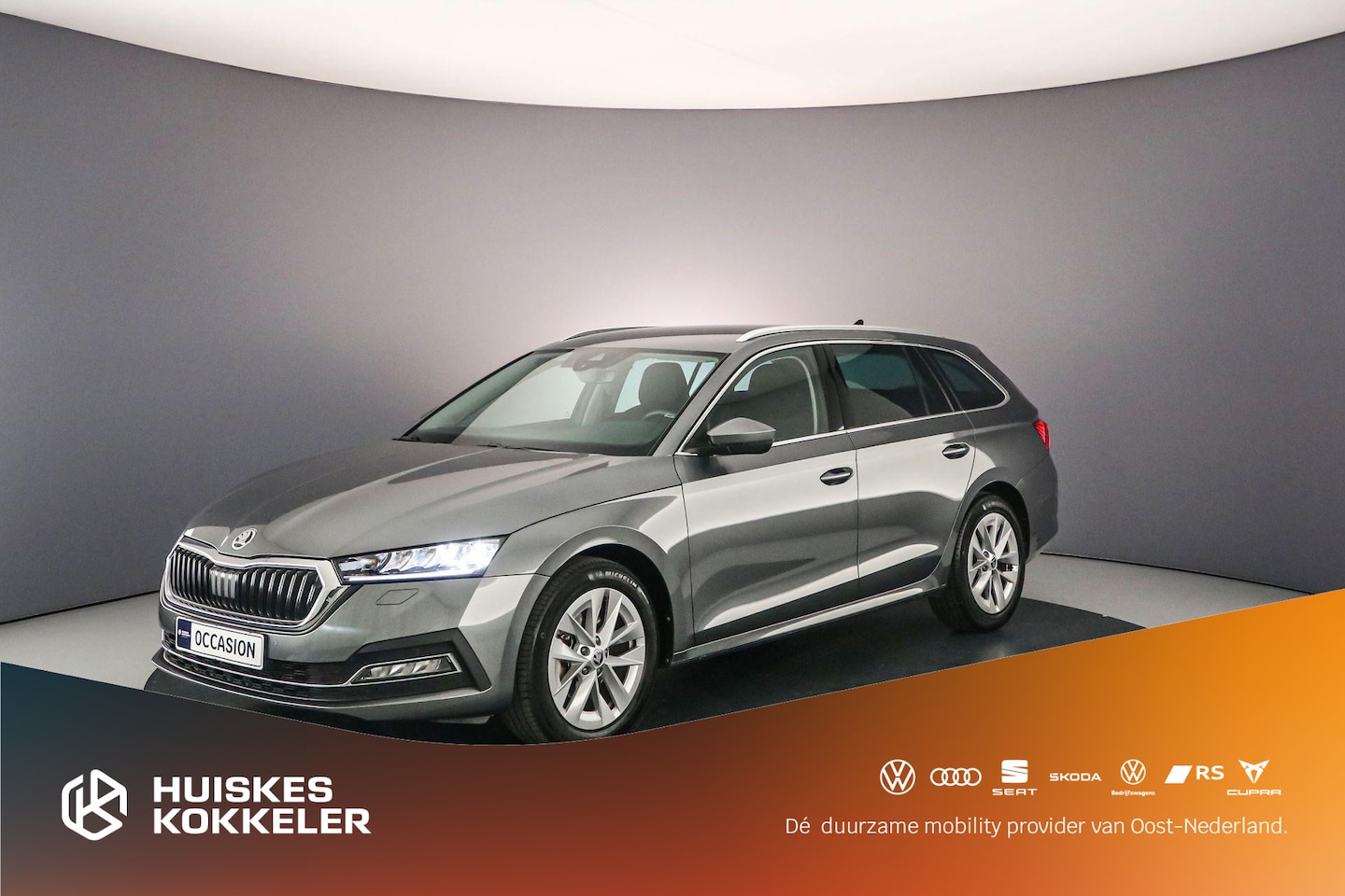 Skoda Octavia Combi - Business Edition 1.0 eTSI 110pk DSG Automaat Trekhaak, Cruise control, Achteruitrijcamera, - AutoWereld.nl