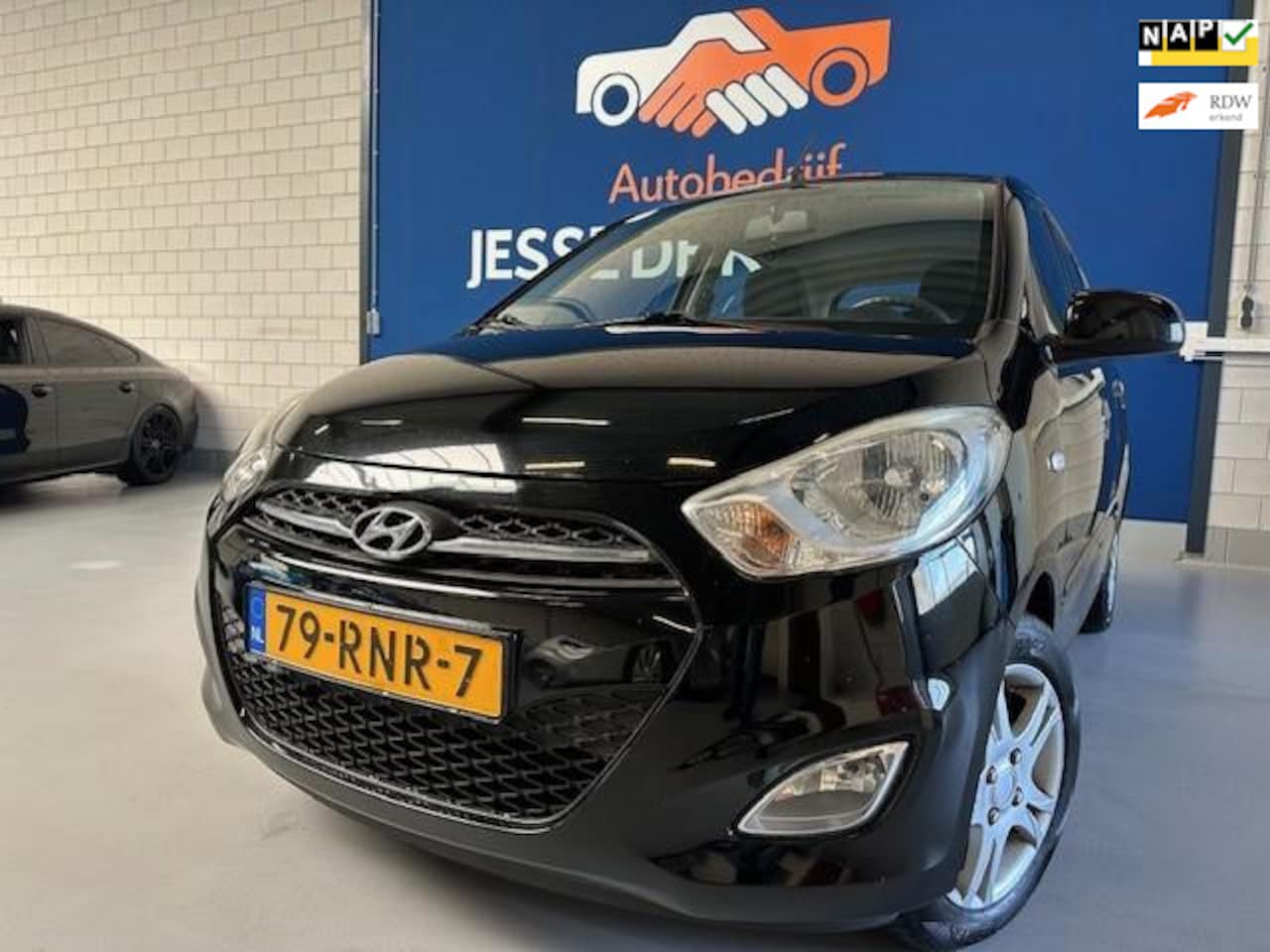 Hyundai i10 - 1.1 i-Drive Cool 1.1 i-Drive Cool,bj.2011,kleur;zwart,airco,APK tot 10-2025 !! NAP met 264.918 km !! - AutoWereld.nl