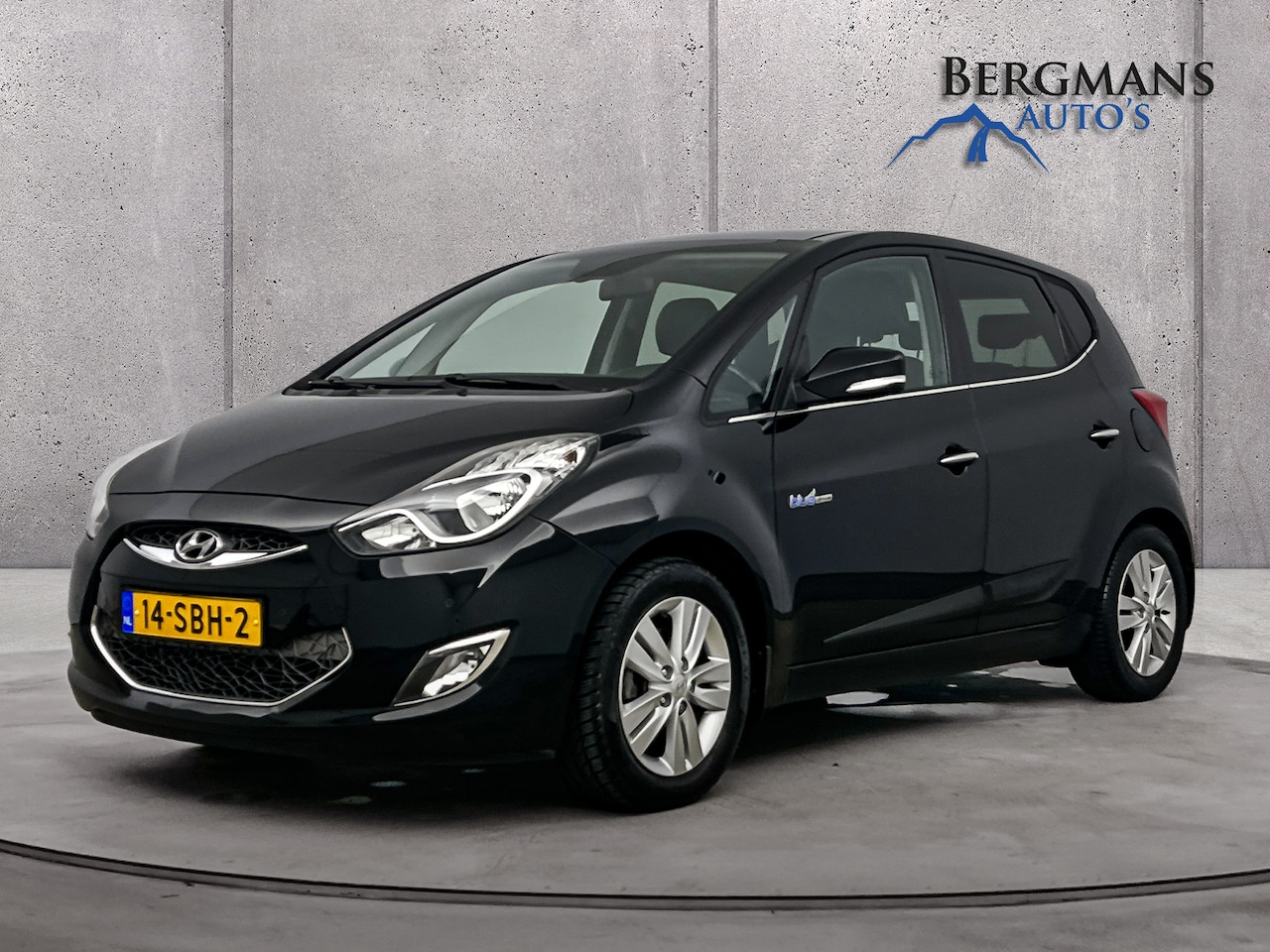 Hyundai ix20 - 1.6i i-Catcher // TREKHAAK // PANORAMA // LEDER // - AutoWereld.nl