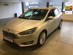 Ford Focus Wagon - 1.0 Titanium Navi|PDC Full