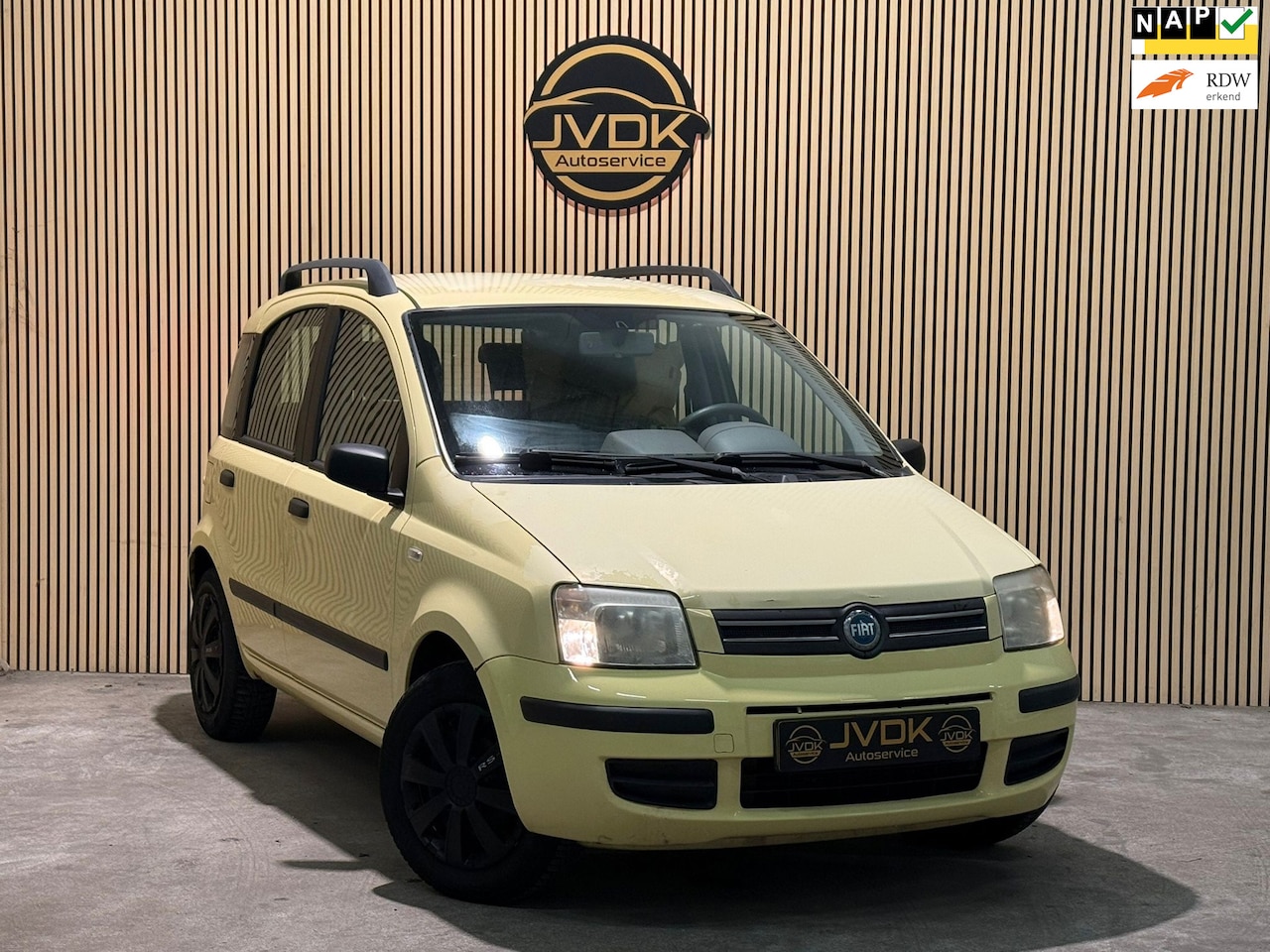 Fiat Panda - 1.2 /NAP/AIRCO/TREKHAAK/1E EIG/CLIMA/PARROT - AutoWereld.nl