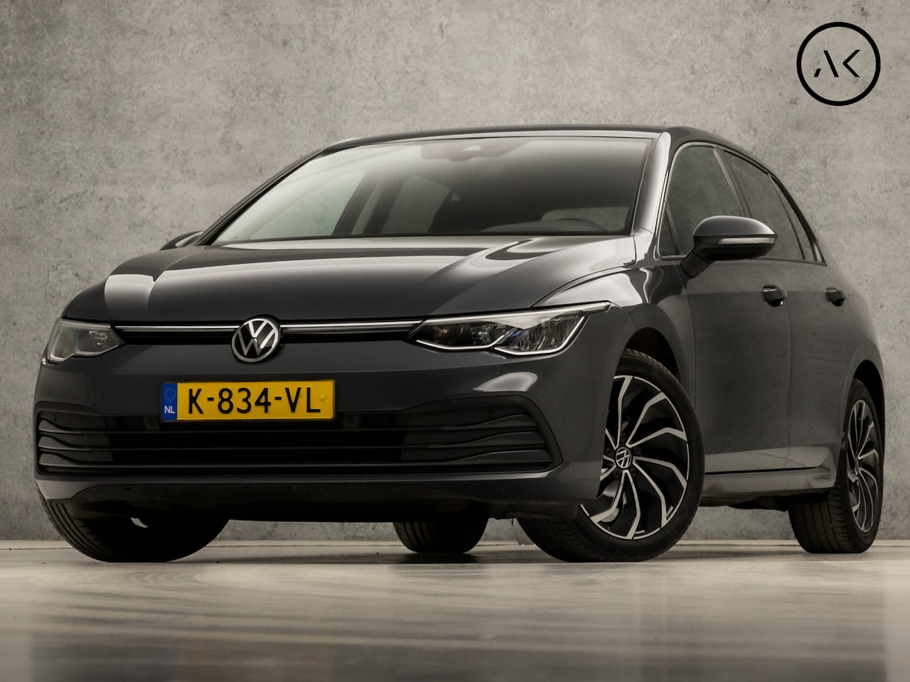 Volkswagen Golf - 2.0 TDI Sport 150Pk Automaat (APPLE CARPLAY, GROOT NAVI, SFEERVERLICHTING, STUUR/STOELVERW - AutoWereld.nl