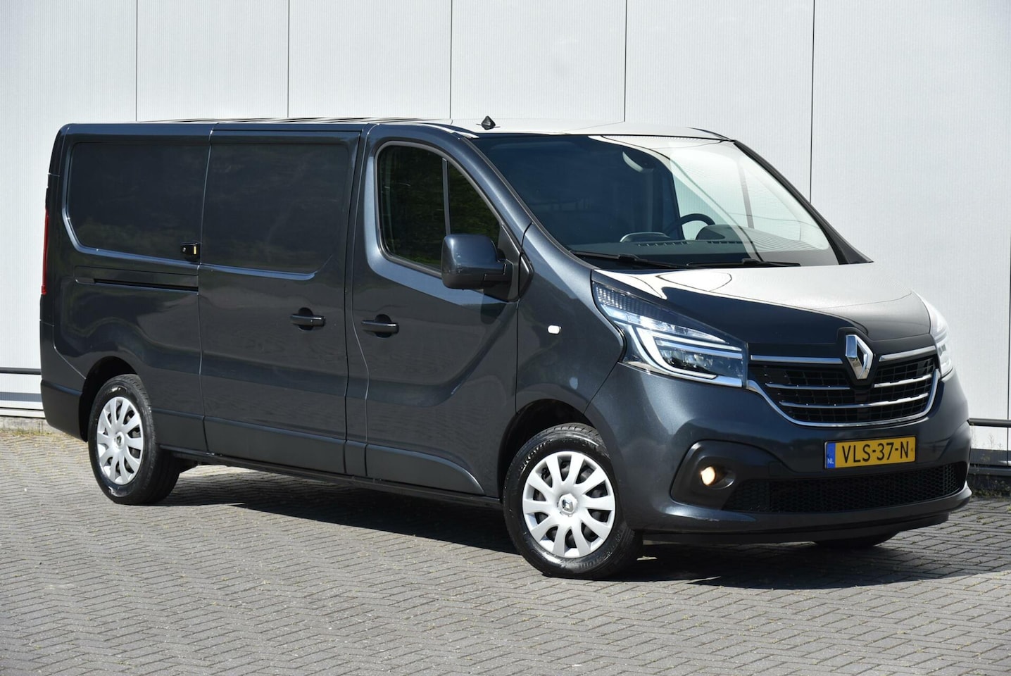 Renault Trafic - bestel 2.0 dCi 120 T29 L2H1 Business - AutoWereld.nl