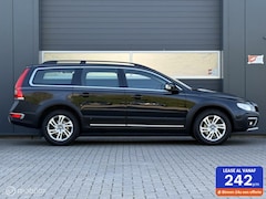 Volvo XC70 - 2.0 D4 FWD Geartronic-8 Momentum /Sensus Navi/Leder/Zeer nette auto