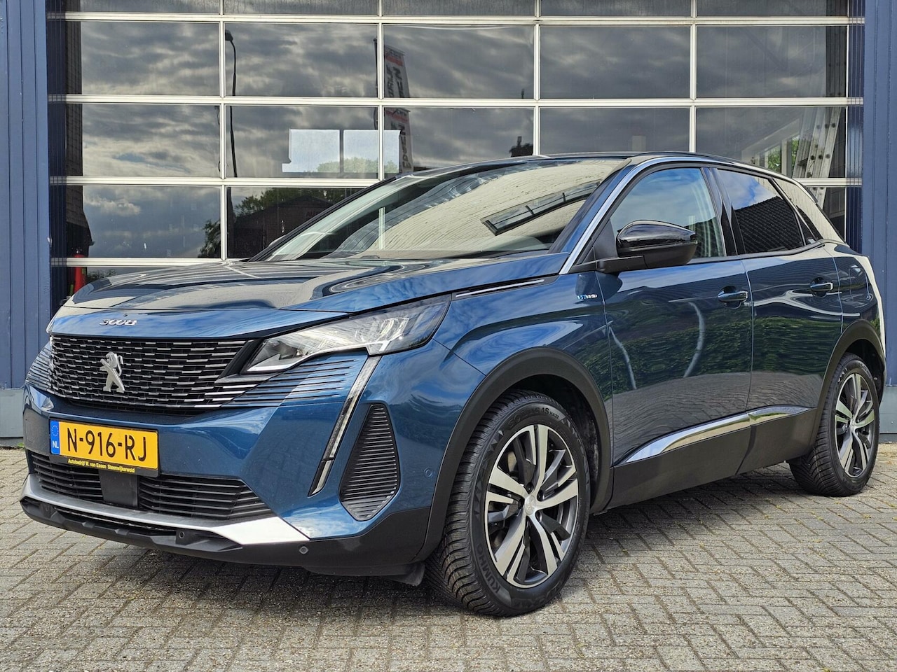 Peugeot 3008 - 1.6 HYbrid 225 Allure Pack Business 1.6 HYbrid 225 Allure Pack Business - AutoWereld.nl