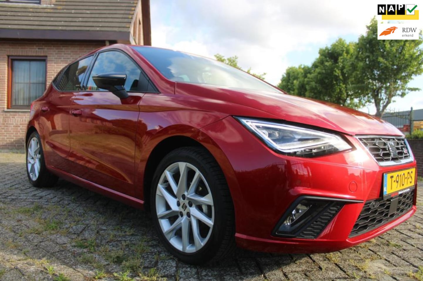 Seat Ibiza - 1.0 EcoTSI FR Sport VIRTUAL COCKPIT-LANE ASSIST CRUISE PDC - AutoWereld.nl
