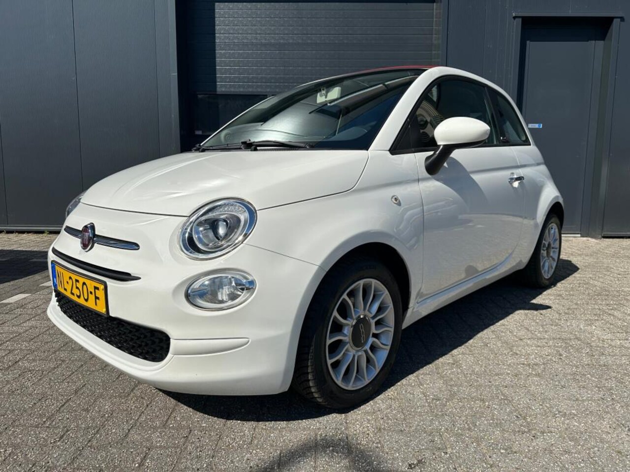 Fiat 500 C - 0.9 TwinAir Turbo Popstar Cabrio Automaat Cruise - AutoWereld.nl