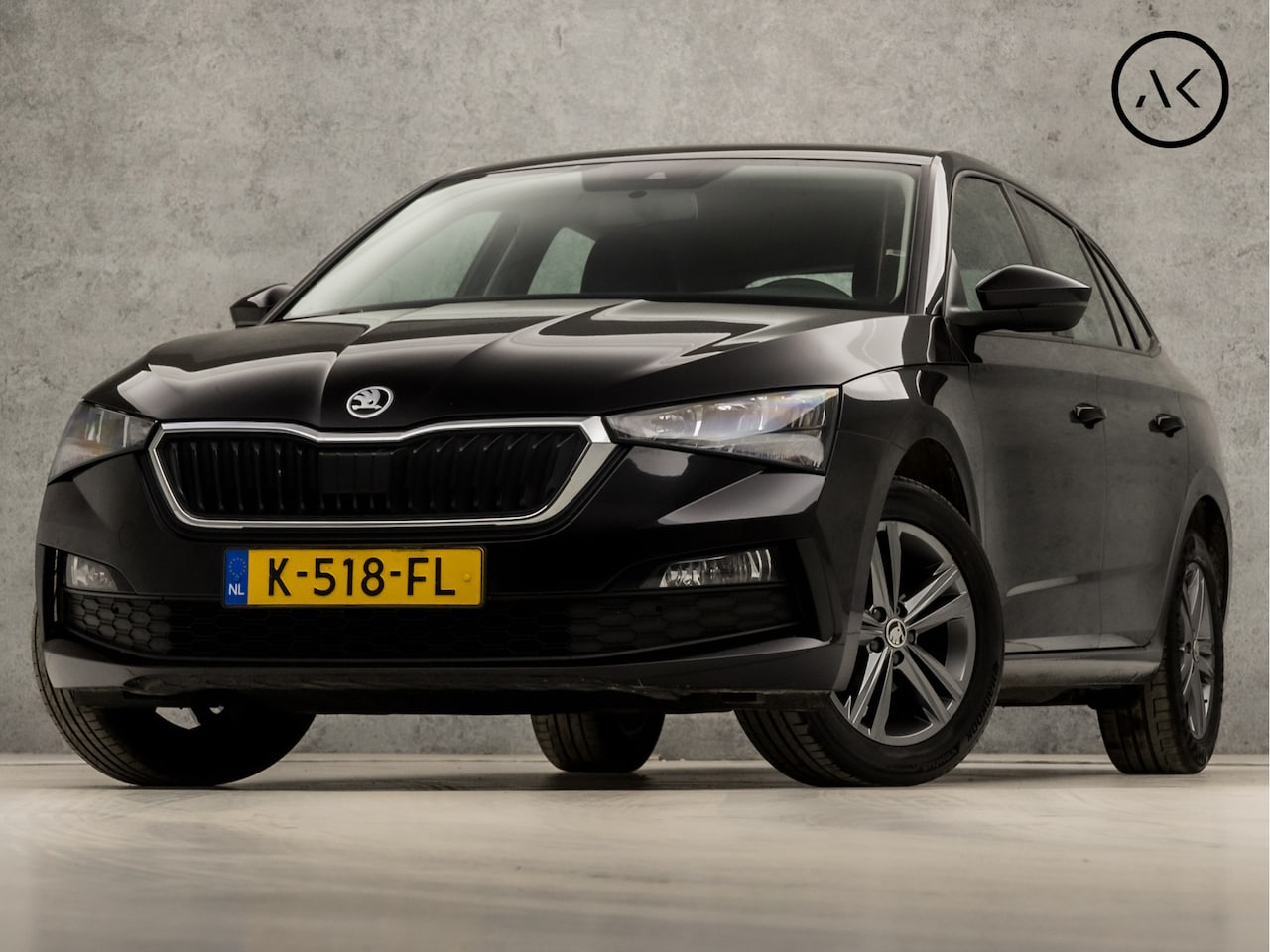 Skoda Scala - 1.0 TSI Active Sport (APPLE CARPLAY, AIRCO, STOELVERWARMING, ELEK PAKKET, ARMSTEUN, SPORTS - AutoWereld.nl