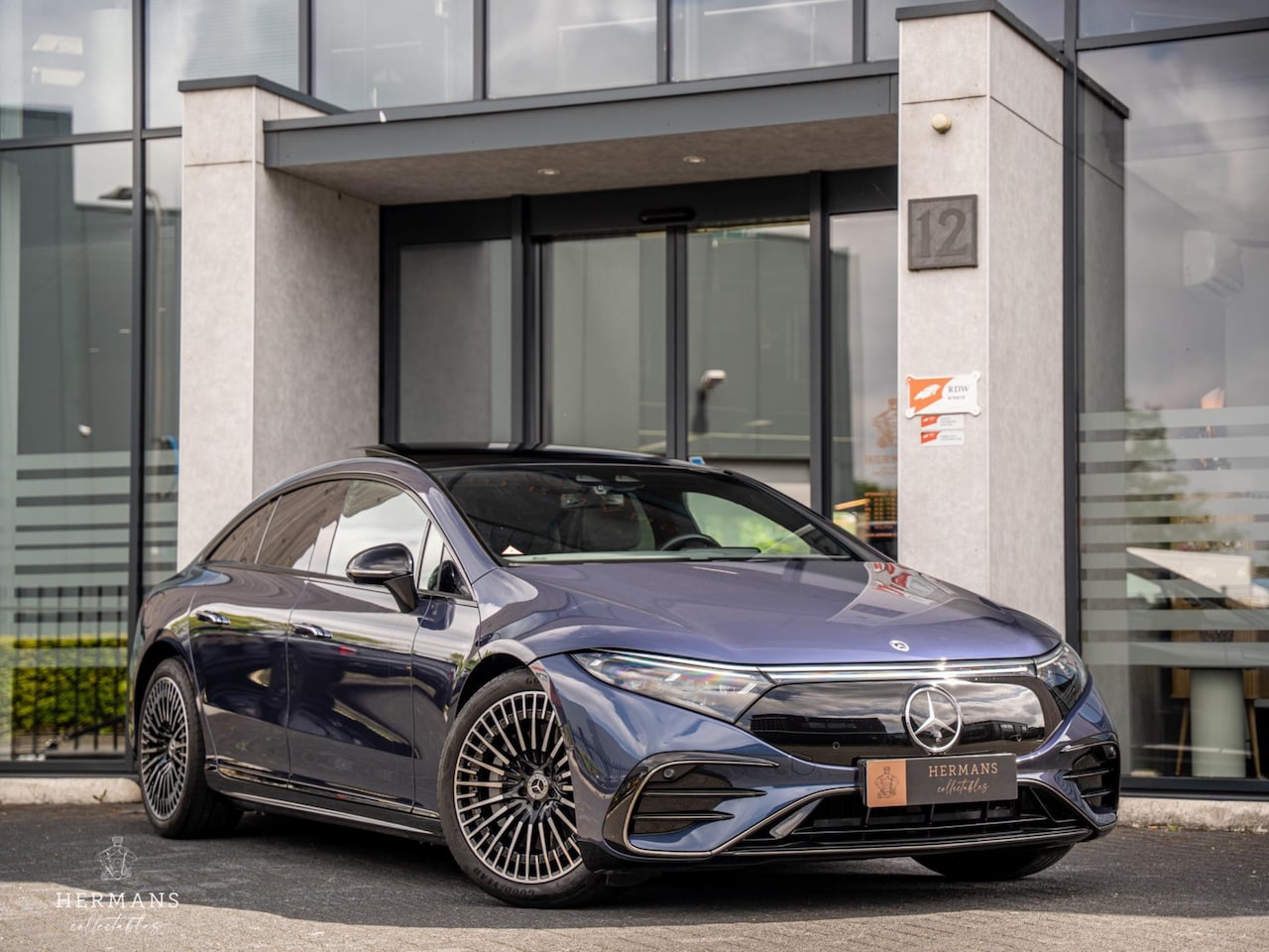 Mercedes-Benz EQS - 350 Business Line 90 kWh / Burmester / Pano / HUD / AMG Line - AutoWereld.nl