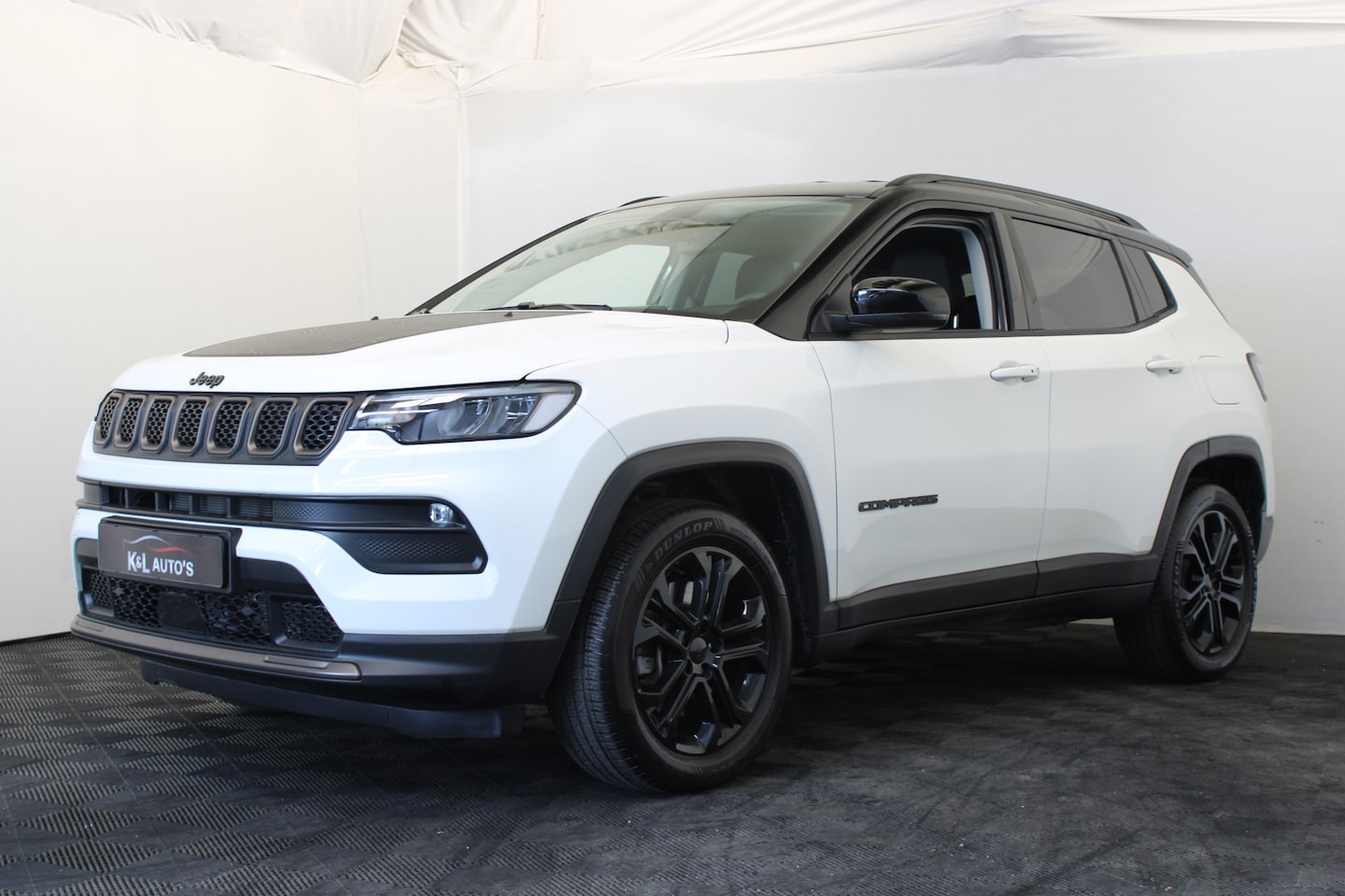 Jeep Compass - 4xe 240 Plug-in Hybrid Electric Upland |Stoel\stuur verwarming|Camera| - AutoWereld.nl