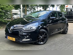 Renault Clio - 0.9 TCe Intens Bose Navigatie CruiseControl LM