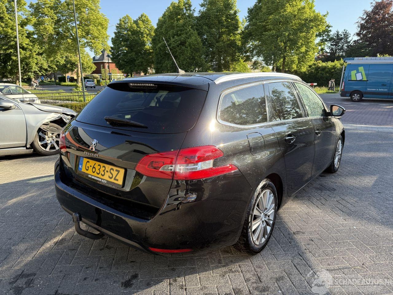 Peugeot 308 - 1.5 BlueHDi Blue Lease Premium 1.5 BlueHDi Blue Lease Premium - AutoWereld.nl