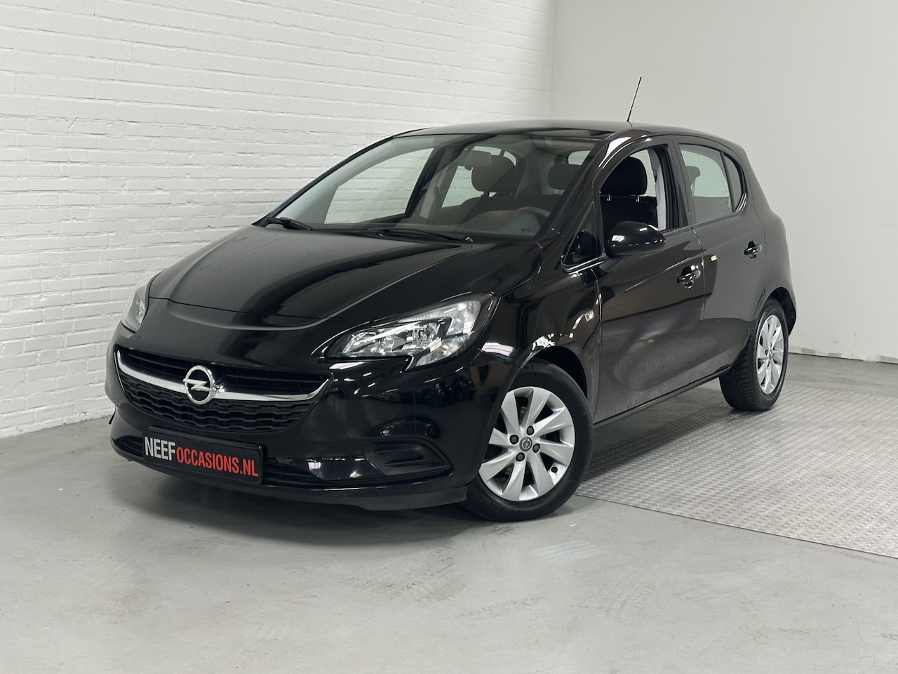 Opel Corsa - 1.2 Airco / Bluetooth / Isofix / Lmv - AutoWereld.nl