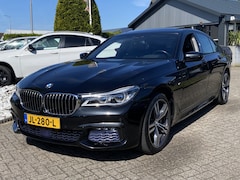 BMW 7-serie - 750i X-Drive V8 M-Pakket 2016 Zwart NL Auto VOL
