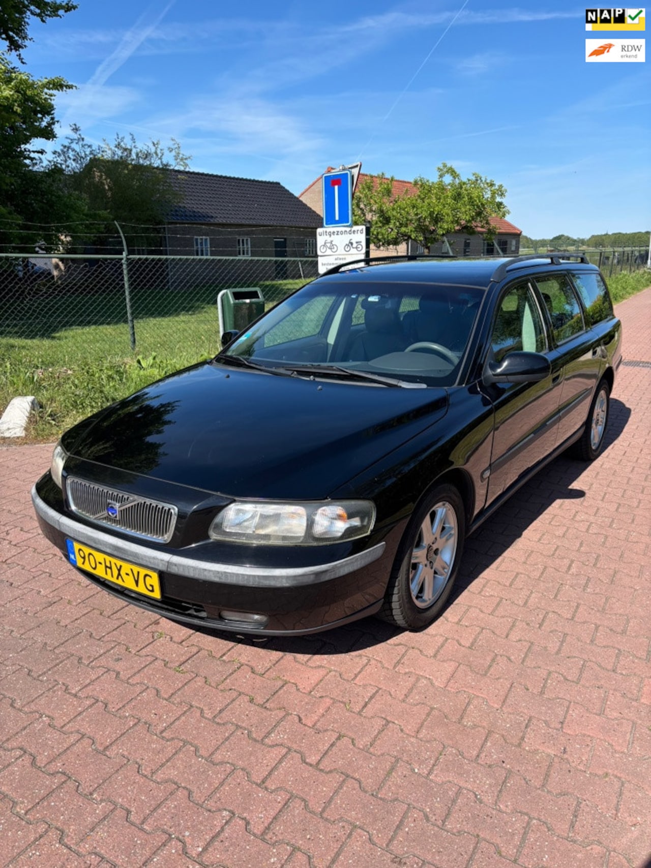 Volvo V70 - 2.4 Comfort Line 2.4 Comfort Line - AutoWereld.nl