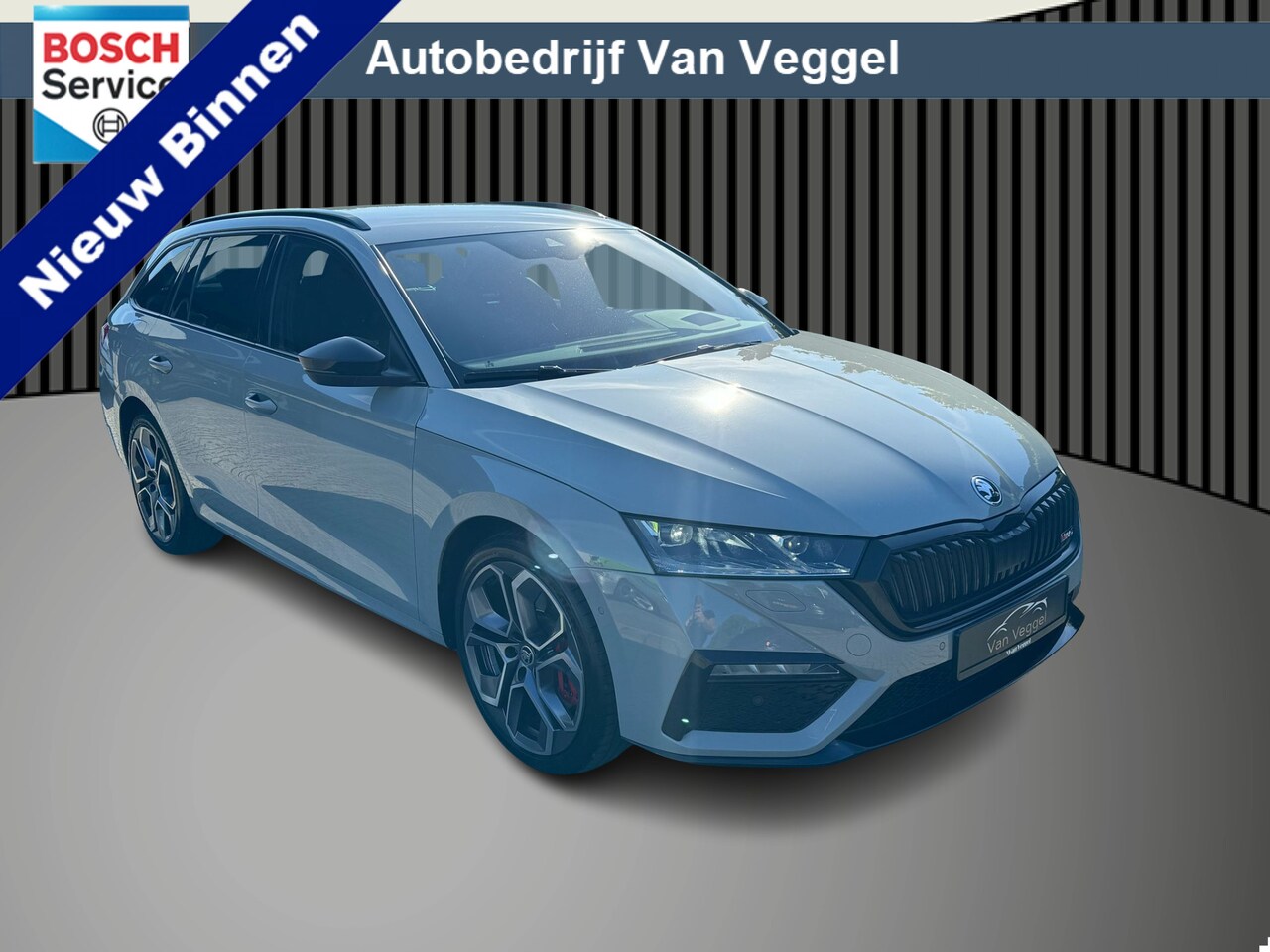 Skoda Octavia Combi - 1.4 TSI RS iV PHEV Business virtual cockpit, camera, sportstoelen - AutoWereld.nl