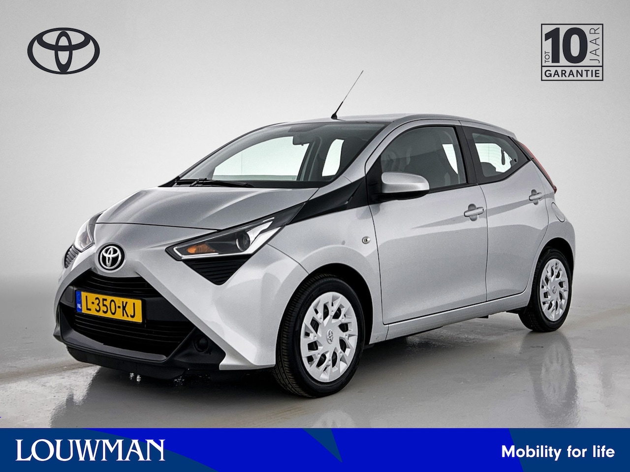 Toyota Aygo - 1.0 VVT-i x-play | Dealer onderhouden | - AutoWereld.nl