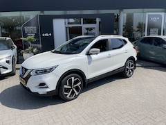 Nissan Qashqai - 1.3 DIG-T Tekna // PanoDak // Leder // Trekhaak info Roel 0492-588951