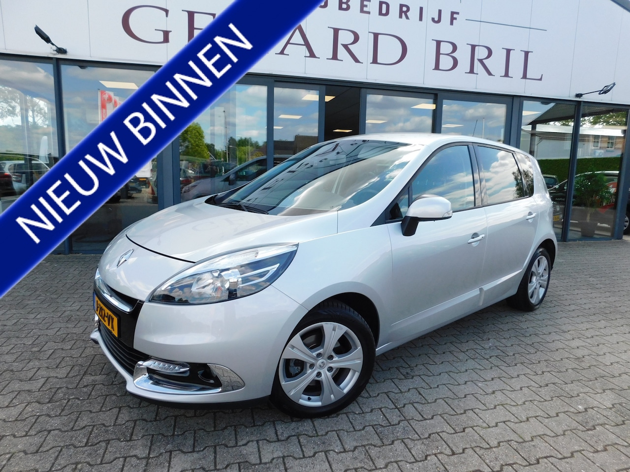 Renault Scénic - 2.0 Automaat, Dyanamic, Pdc, Trekhaak, Ecc - AutoWereld.nl