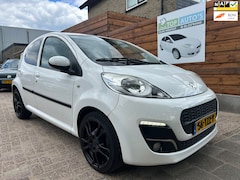 Peugeot 107 - 1.0 Active airco/ nieuwe apk zeer nette auto