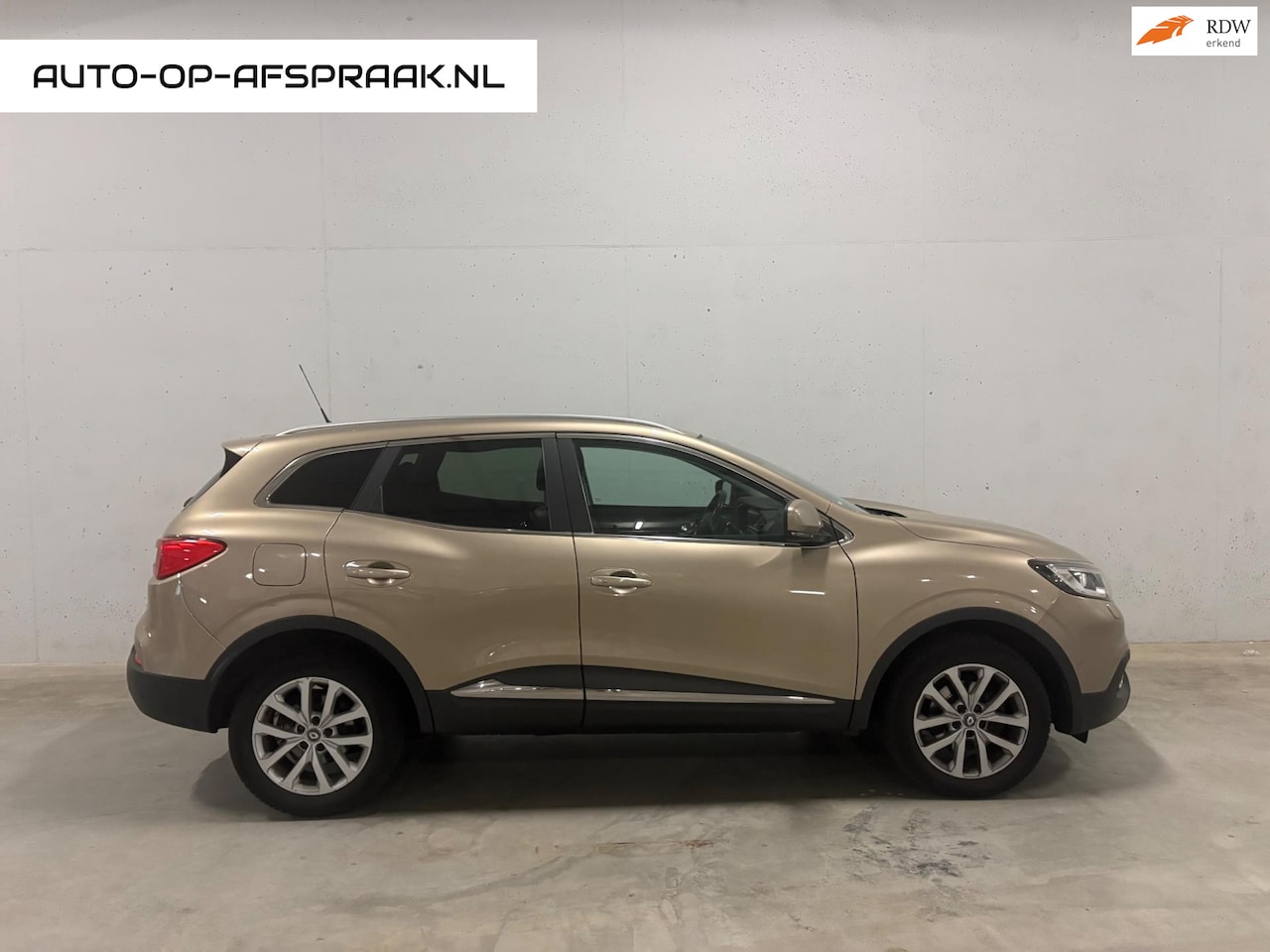 Renault Kadjar - 1.5 dCi Intens Navi Camera Clima Cruise - AutoWereld.nl